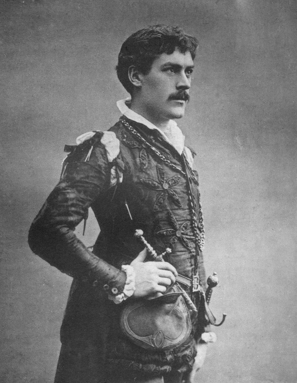 英国演员兼剧院经理乔治·亚历山大（George Alexander），《浮士德》，1887年 作者 欧内斯特·巴劳