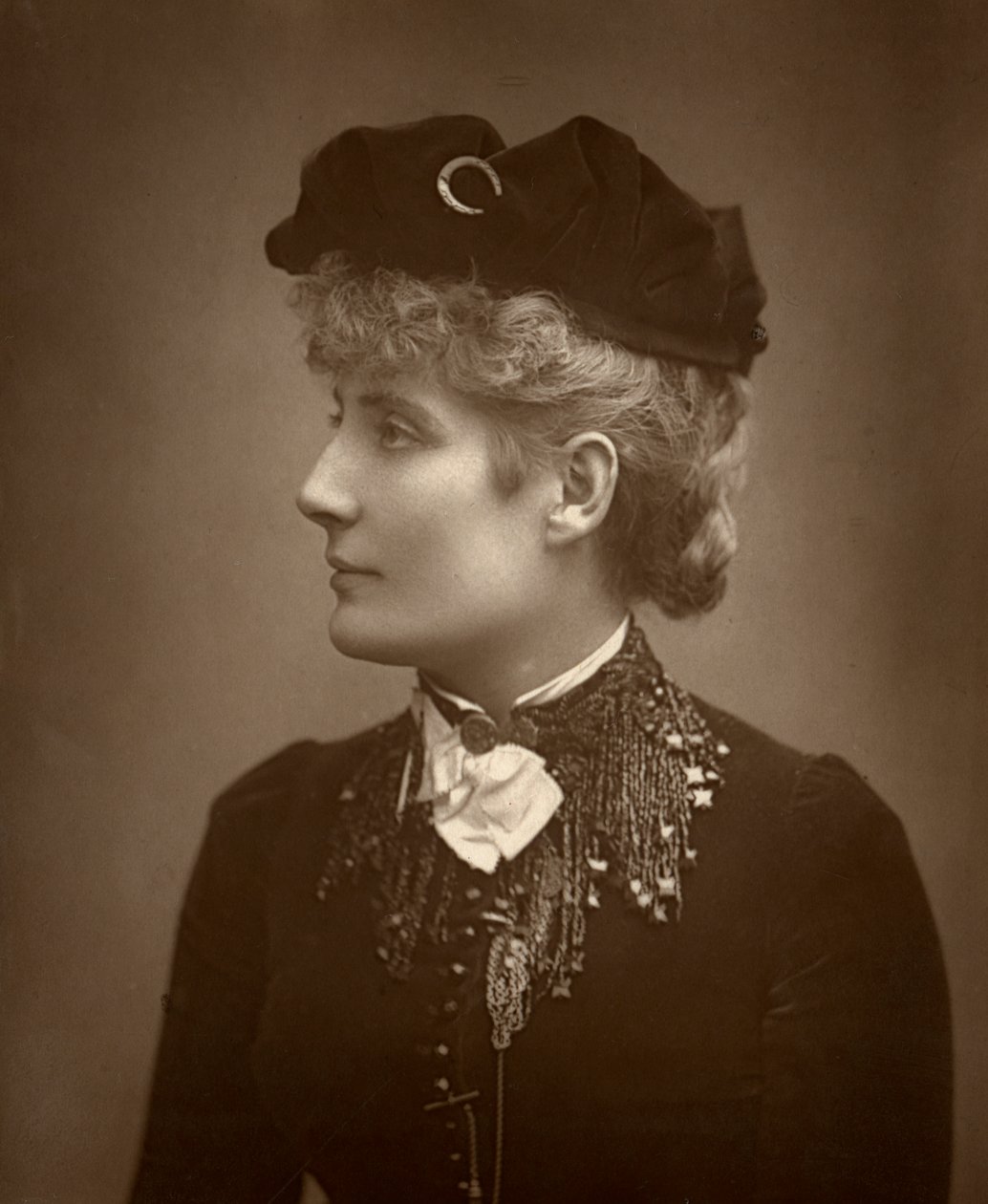Harriett Jay，英国作家兼剧作家，1888年 作者 欧内斯特·巴劳