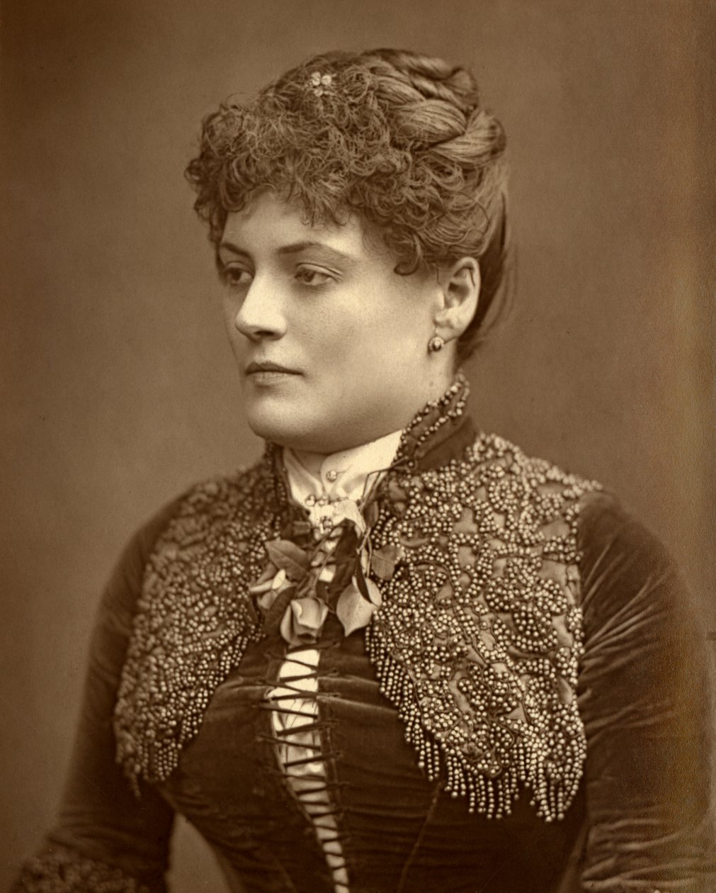 索菲·艾尔（Sophie Eyre），英国女演员，1887年。 作者 欧内斯特·巴劳