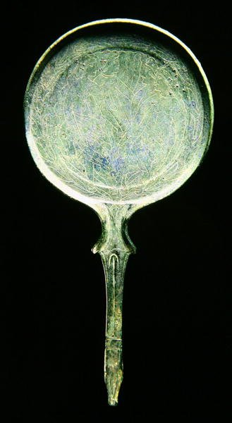 雕刻装饰的镜子（青铜） 作者 伊特鲁里亚（Etruscan）