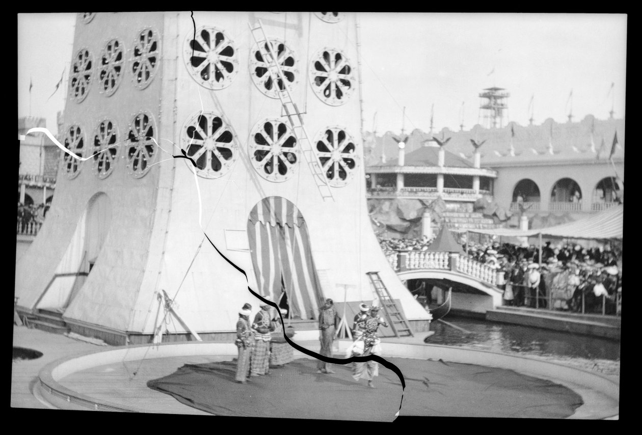 月神公园，1903年（硝酸盐阴性） 作者 尤金·韦姆林格