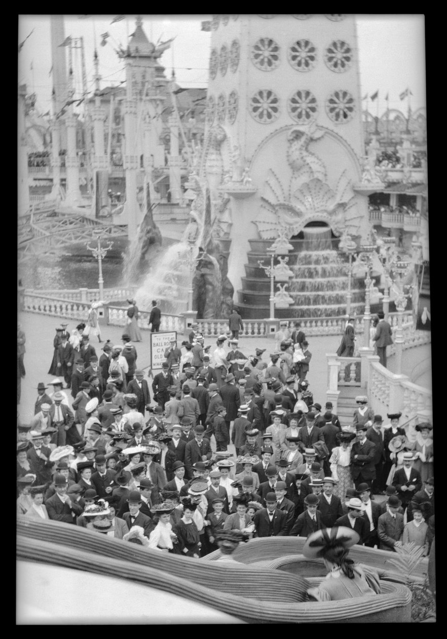 月神公园，1909年（硝酸盐阴性） 作者 尤金·韦姆林格