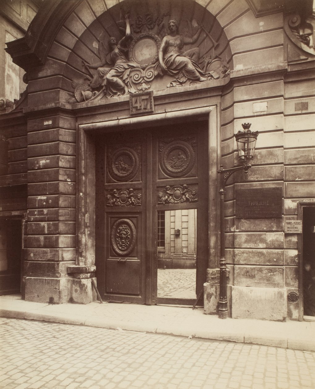 Hôtel des Ambassadeurs de Hollande, 47 rue Vieille-du-Temple 作者 欧仁·阿格特