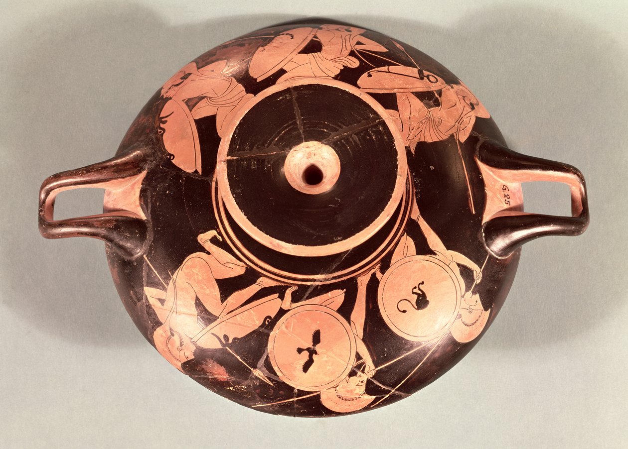 阁楼红色图杯描绘蹲伏的Hoplites（陶器） 作者 Euphronios