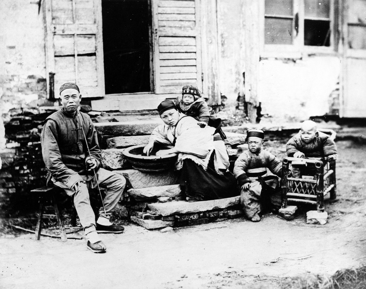 中国家庭场景，1870年代 作者 欧洲摄影师