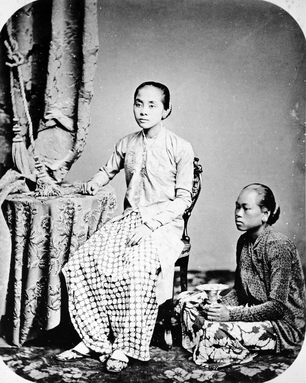 Rhaden Salehs Wife，Java，c.1872 作者 欧洲摄影师