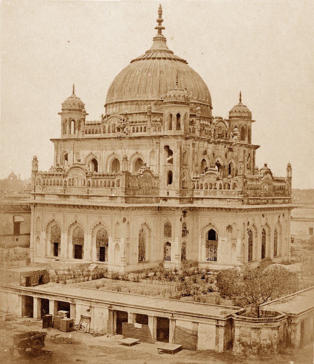 1858年勒克瑙Kaiserbagh宫的Saadat Ali墓 作者 菲利斯·比托（Felice Beato）