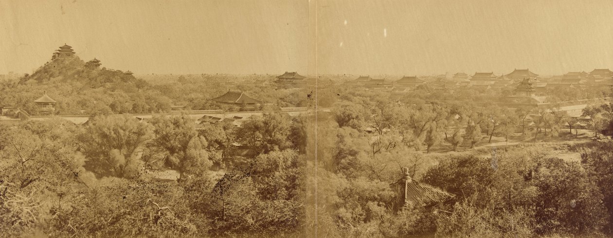 1860年10月29日，北京皇家冬宫的视图，显示了人造磨房 作者 菲利斯·比托（Felice Beato）