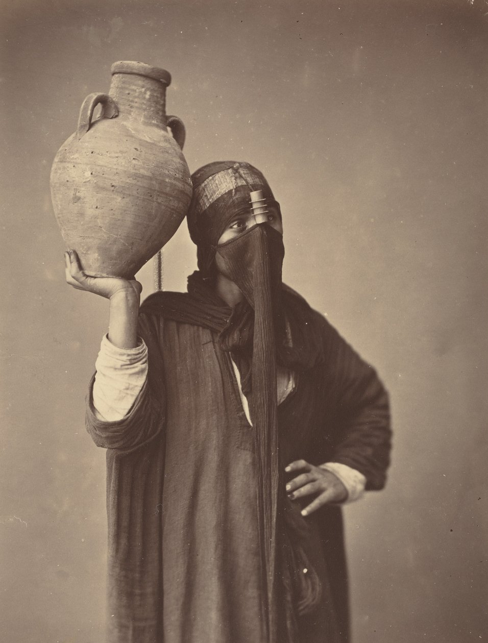 开罗的运水车，约 1870 年（照片） 作者 菲利克斯邦菲尔斯