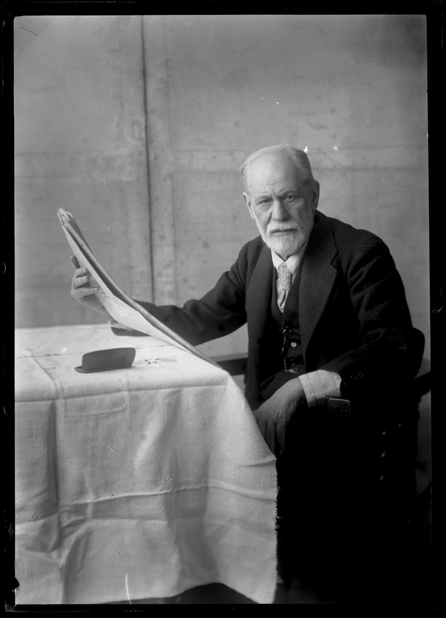 西格蒙德-弗洛伊德（1856-1939）的照片 作者 费迪南德·舒穆策