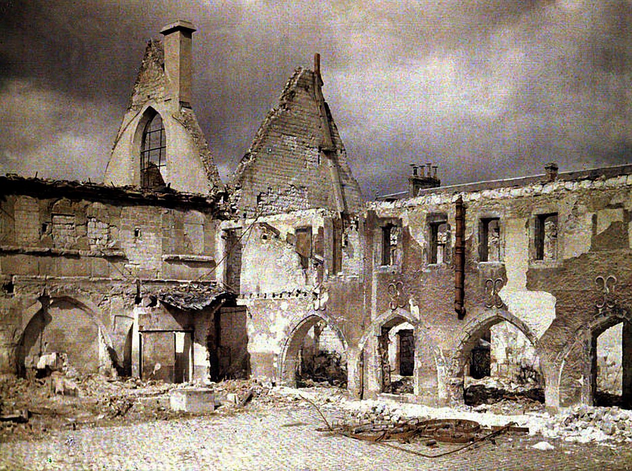 修道院修道院修道院，兰斯，马恩，法国，1917年（彩色） 作者 费尔南德·库维尔