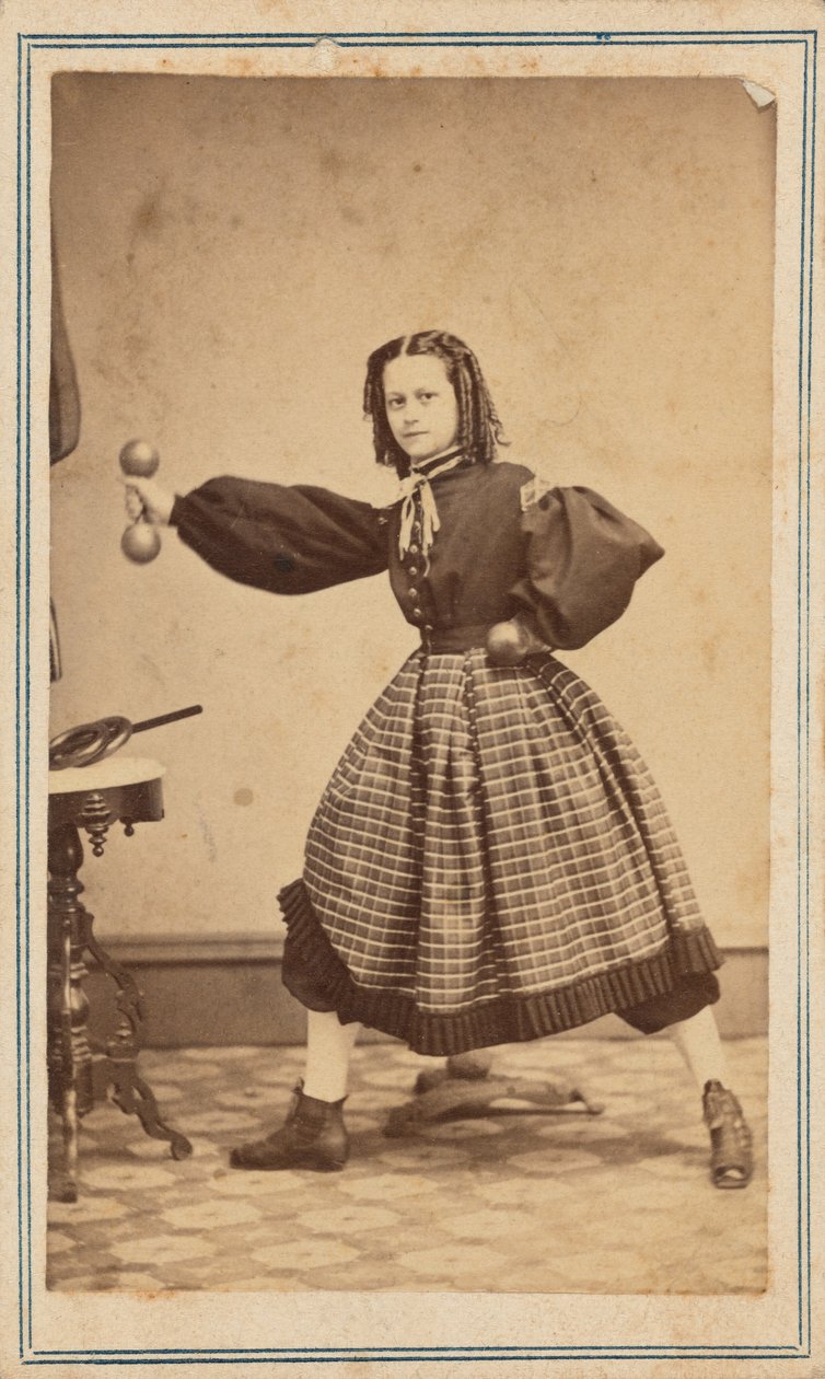 妇女肖像，约 1863-1864 年（照片1863-1864（照片） 作者 费尔南多·德索尔