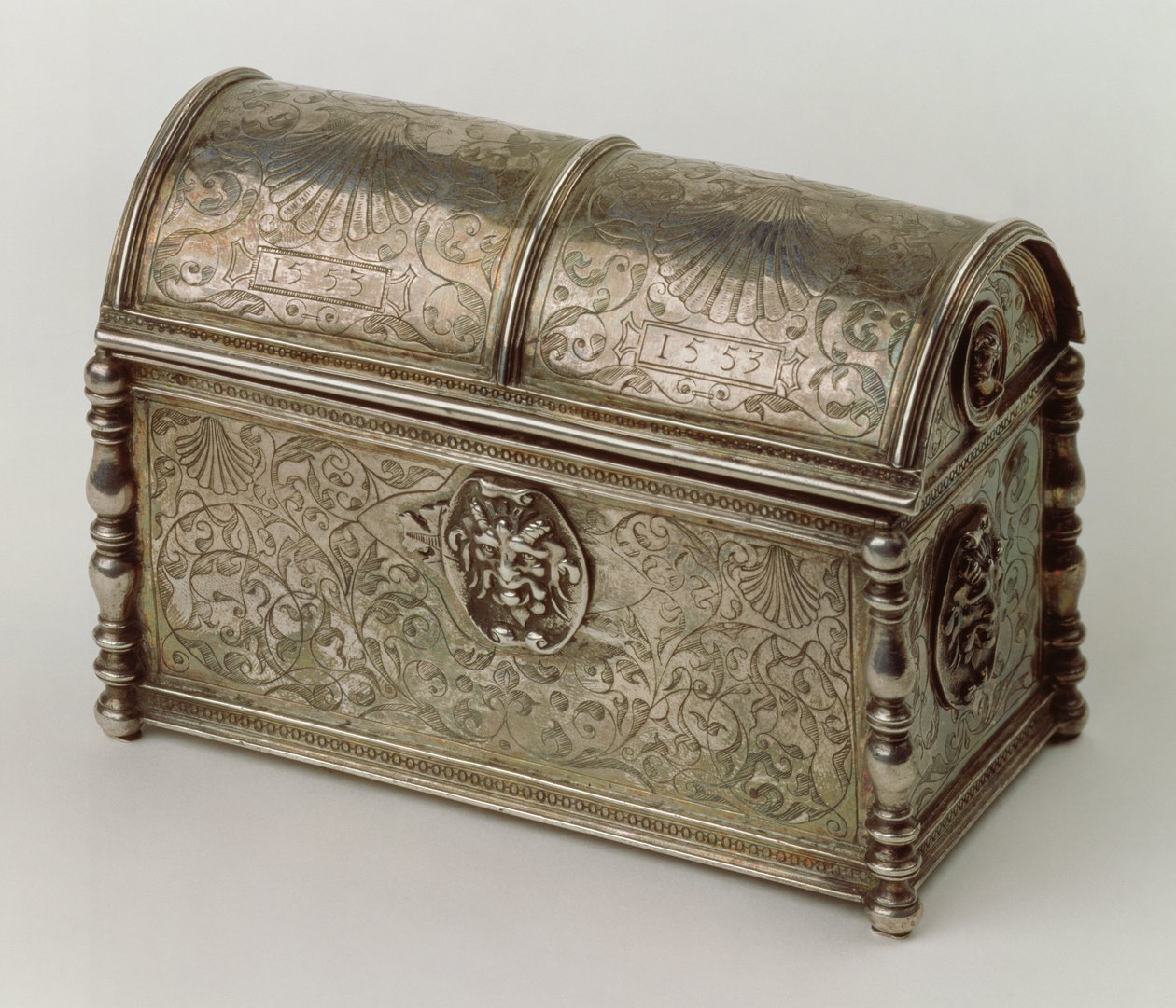 胸部，1553（银色） 作者 佛兰芒学校