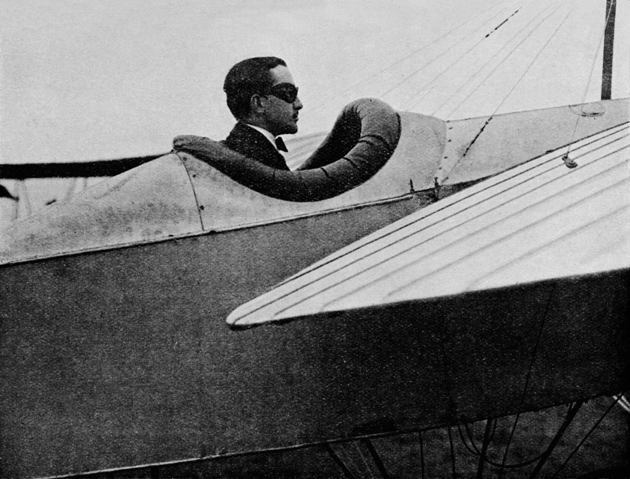 伟大的越野飞行员：WB Rhodes-Moorhouse先生，1932年，1933年。 作者 飞行照片