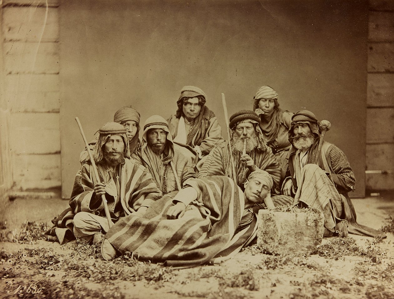 专辑Damas et Baalbek：一群穿着传统服装的土着叙利亚人 作者 菲利克斯邦菲尔斯