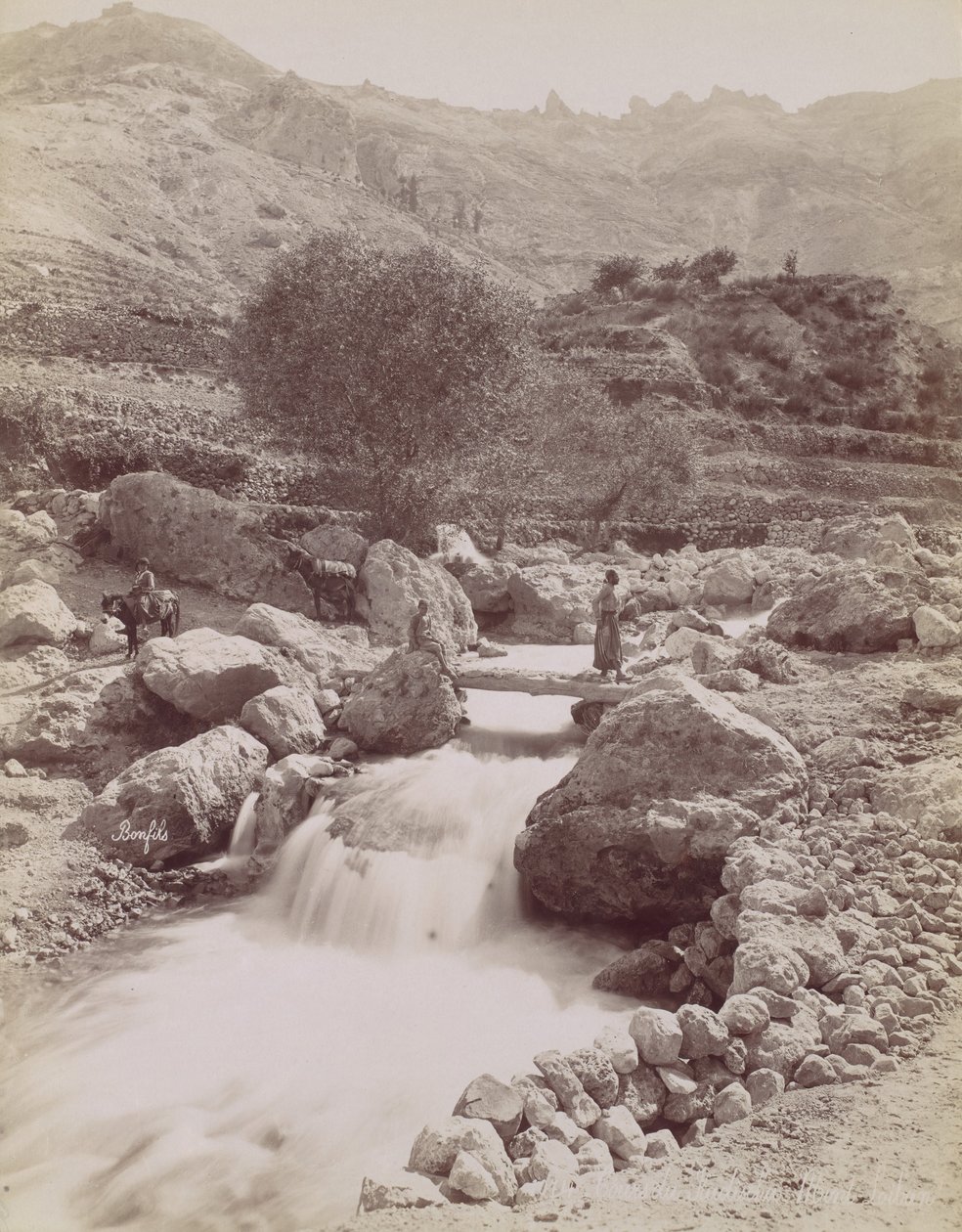 Cous du Kadisha, Monte Libon, 1860-80年代，约1870年印刷。 作者 菲利克斯邦菲尔斯