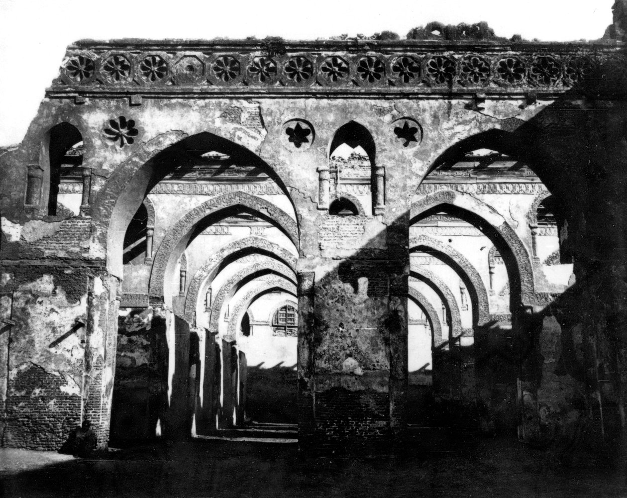 清真寺废墟，埃及开罗，1878年 作者 菲利克斯邦菲尔斯
