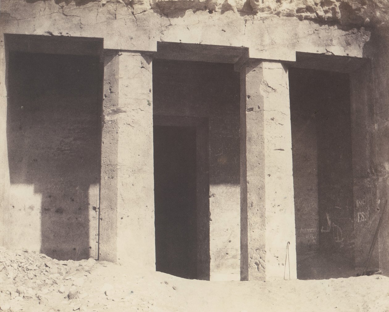 Béni-Haçan，Hypogean建筑--Amoneï墓，1851-52，1853-54印刷。 作者 费利克斯·泰纳德