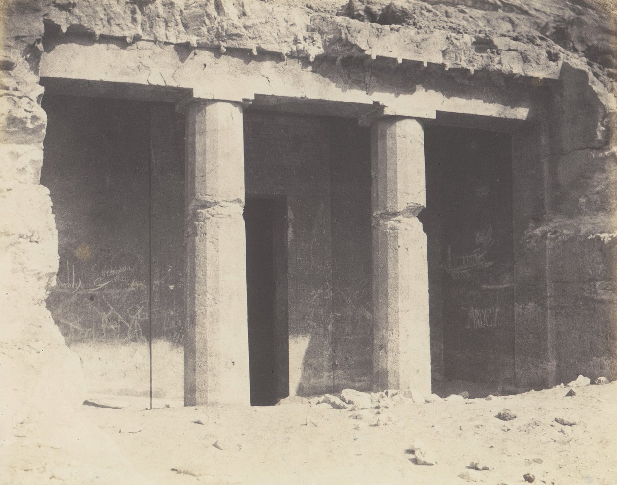 Béni-Haçan, Hypogean Architecture - Tomb of Nevothph, 1851-52, printed 1853-54. 作者 费利克斯·泰纳德