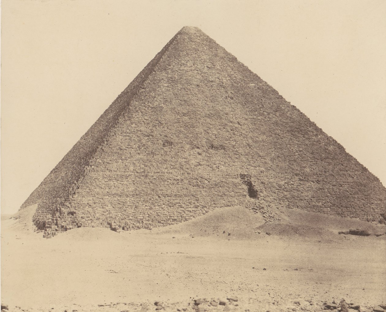 孟菲斯的Djizeh Necropolis，Cheops大金字塔，1851-52年，1853-54年印刷。 作者 费利克斯·泰纳德