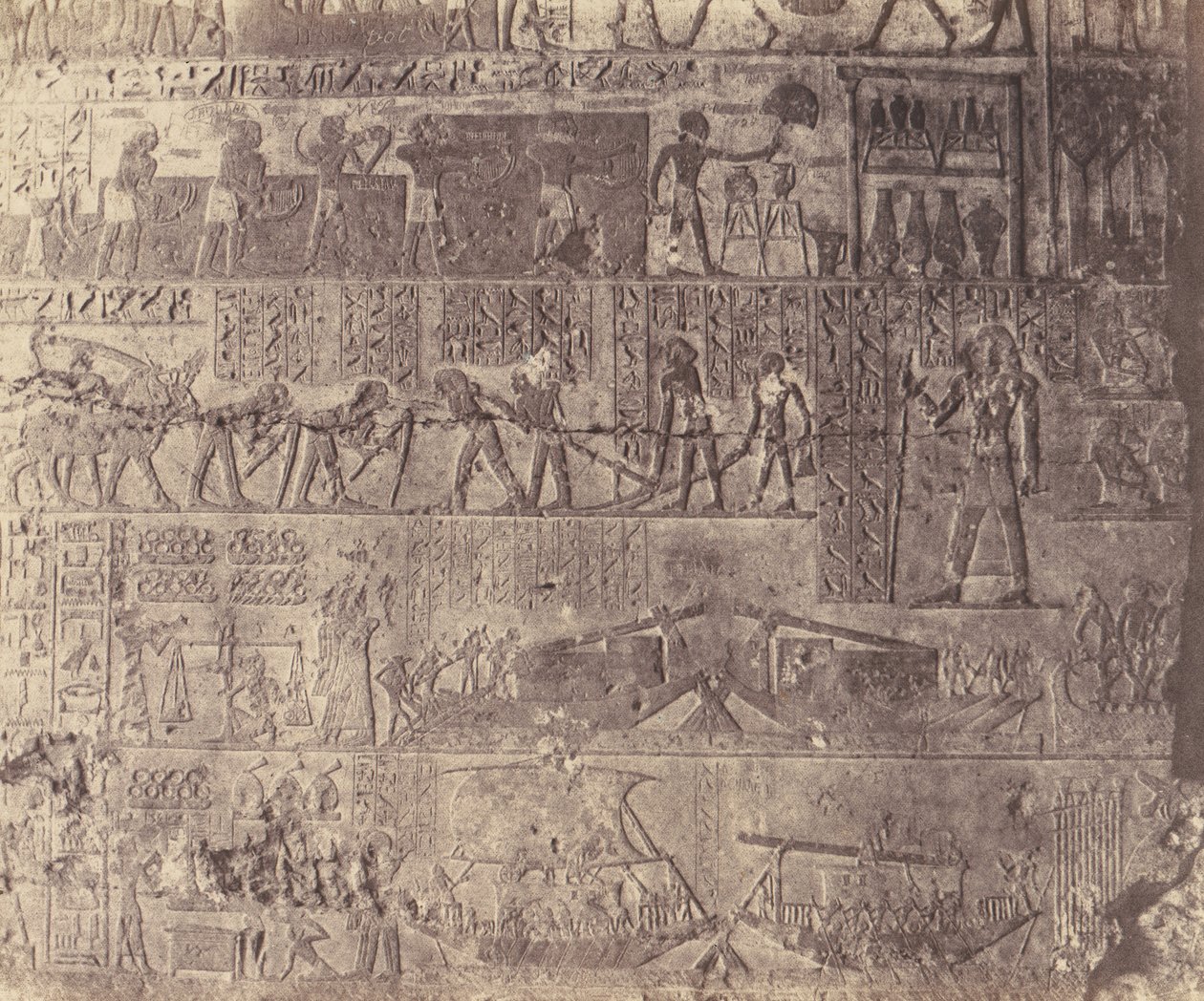 El-Kab elethya, Hypogean Architecture - Tomb of Phapé - Sculptu...，1851-52，1853-54印刷。 作者 费利克斯·泰纳德