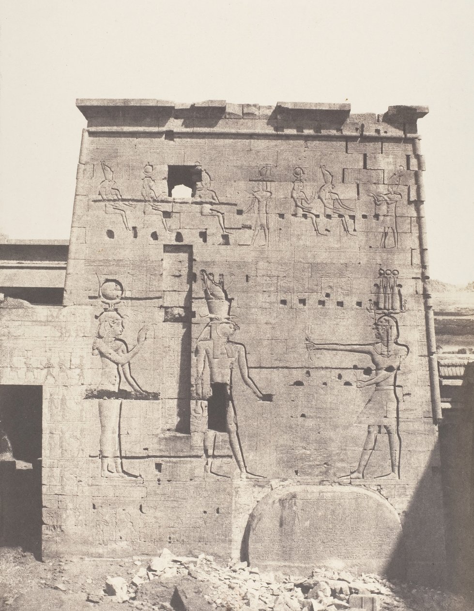 Fileh Philæ岛，第二座塔楼--东部地区，从塔楼看......，1851-52年，1853-54年印刷。 作者 费利克斯·泰纳德