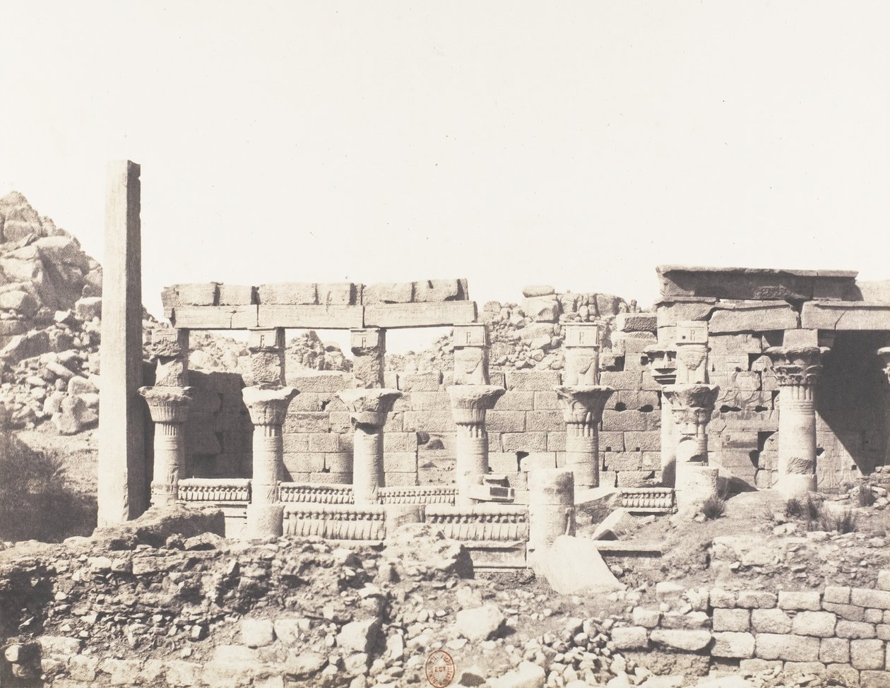 Fileh Philæ Island, South Building and Part of Western Colonnade, 1851-52, printed 1853-54. 作者 费利克斯·泰纳德