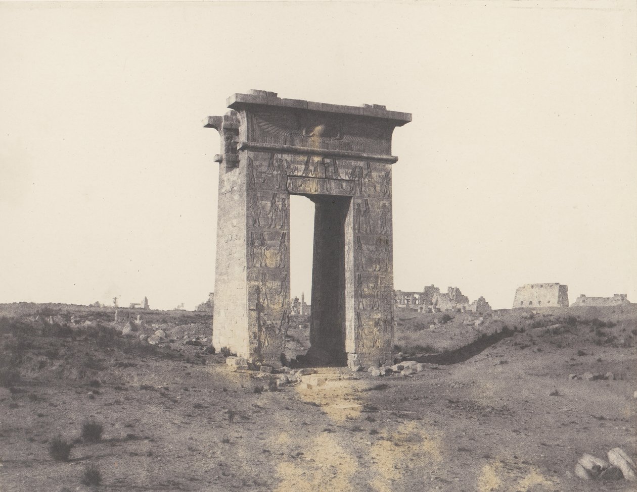 卡纳克底比斯，大北门从X点看，1851-52年，1853-54年印刷。 作者 费利克斯·泰纳德