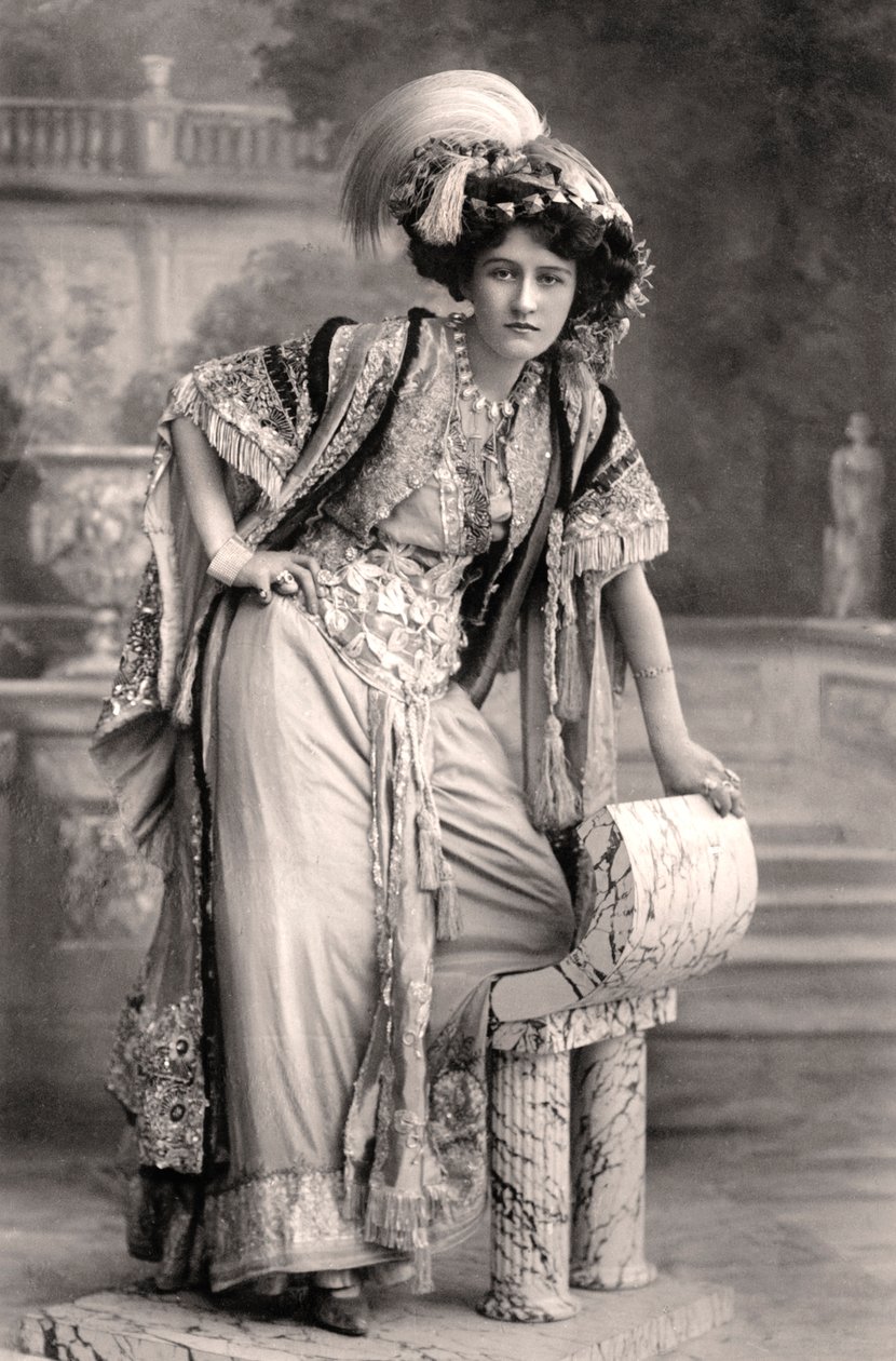 伊丽莎白·菲斯（Elizabeth Firth），女演员，1908年。 作者 富勒姆和班菲尔德