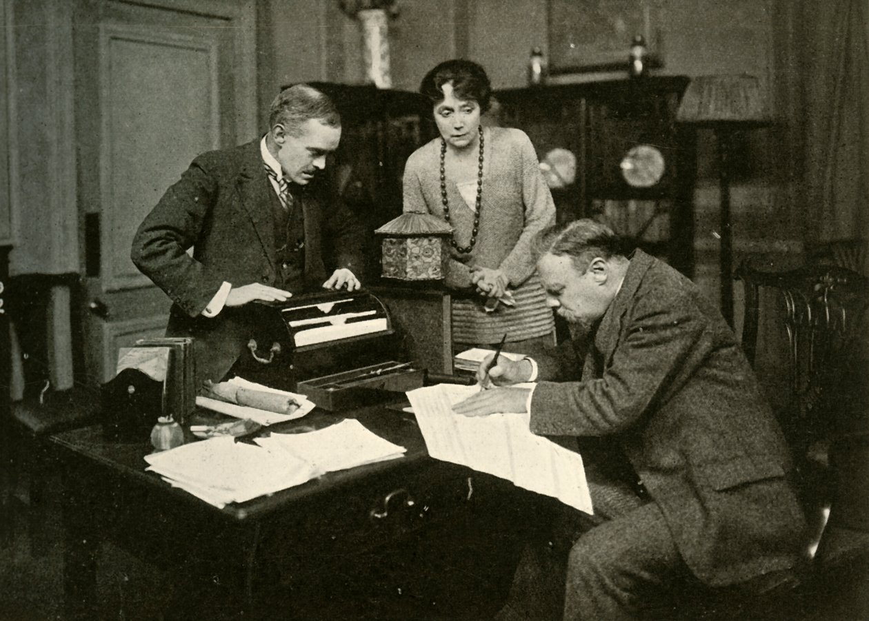 吹喇叭的投降者，1920年，1928年。 作者 富勒姆和班菲尔德