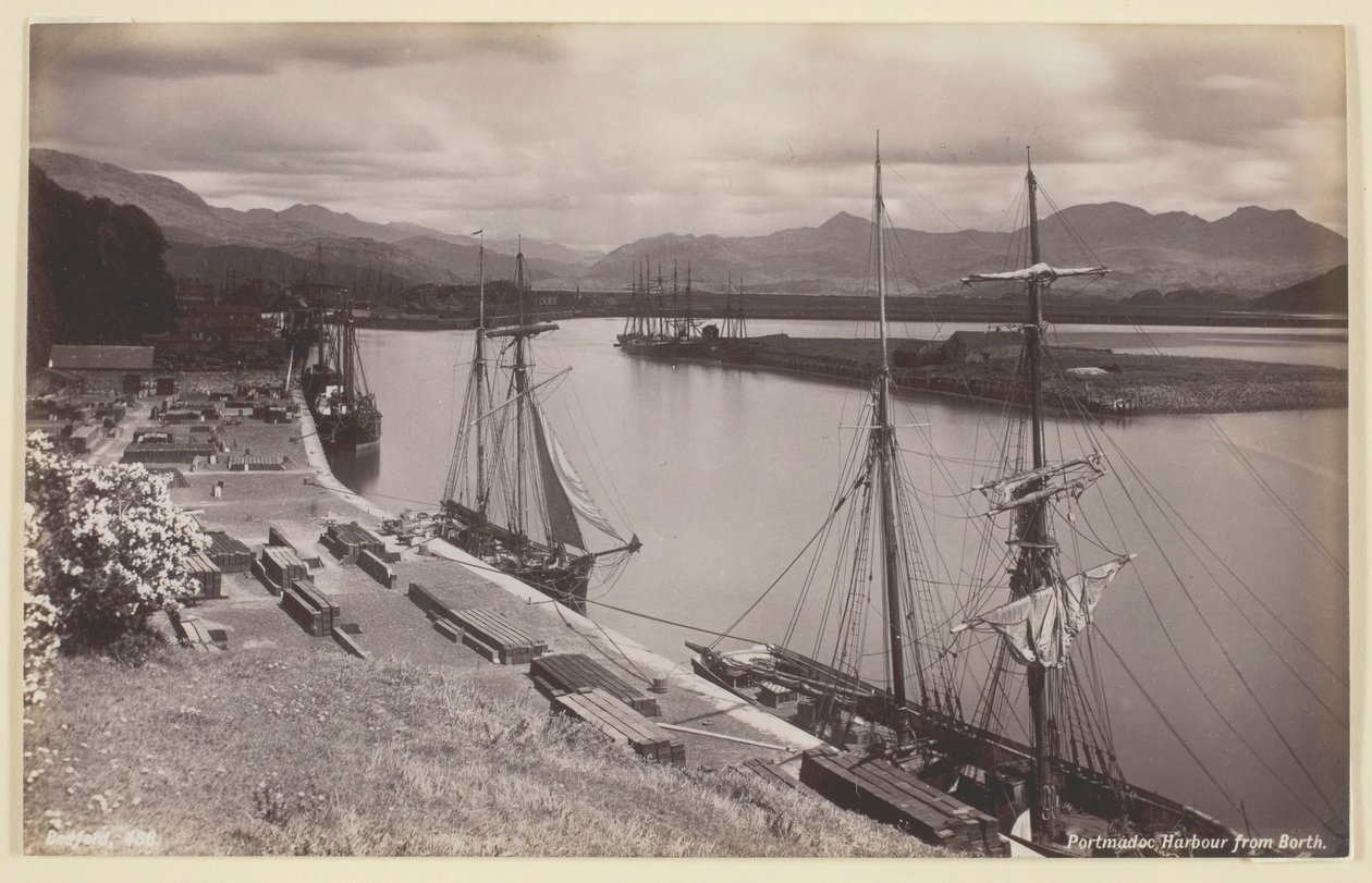 从Borth看Portmadoc港，186094。 作者 弗朗西斯·贝德福德