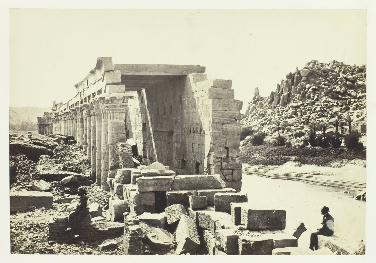 柱廊，菲拉岛，1857年。 作者 弗朗西斯·弗里斯