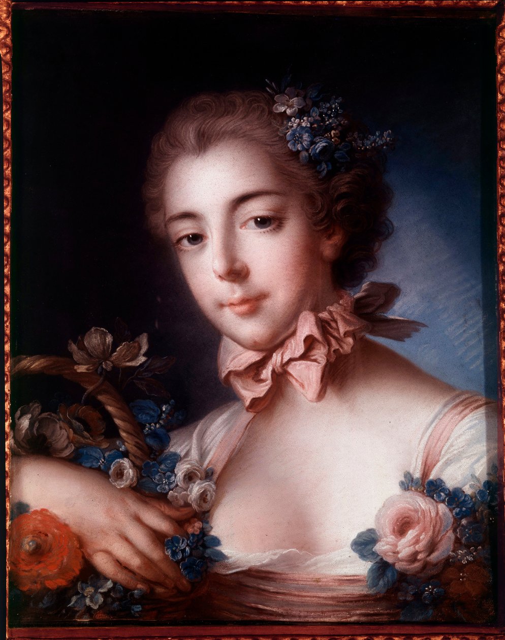 一位年轻女子靠在花篮上的肖像。弗朗索瓦-布歇（1703-1770）的粉彩画。 作者 弗朗索瓦·布歇
