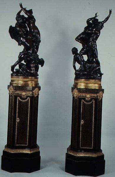 普罗赛尔宾的强奸》，基座归属Boule，约1693-1710（青铜）。 作者 弗朗索瓦吉拉东