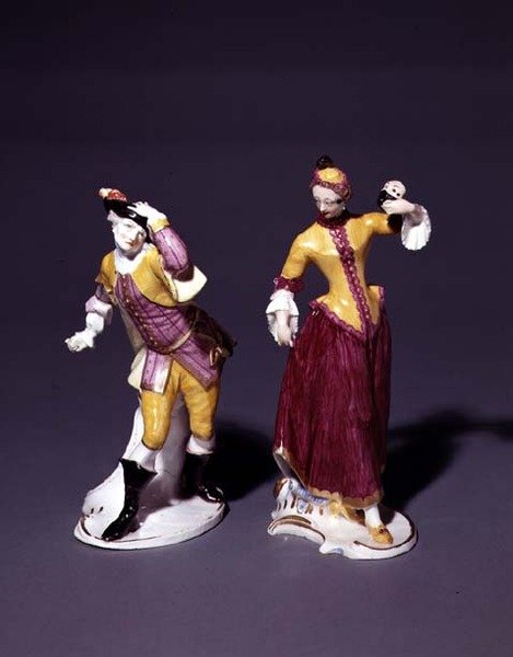 科伦宾和斯帕伦托船长的 "喜剧艺术 "人物，宁芬堡，约1760年（瓷器 作者 弗朗兹·安东·布斯特利