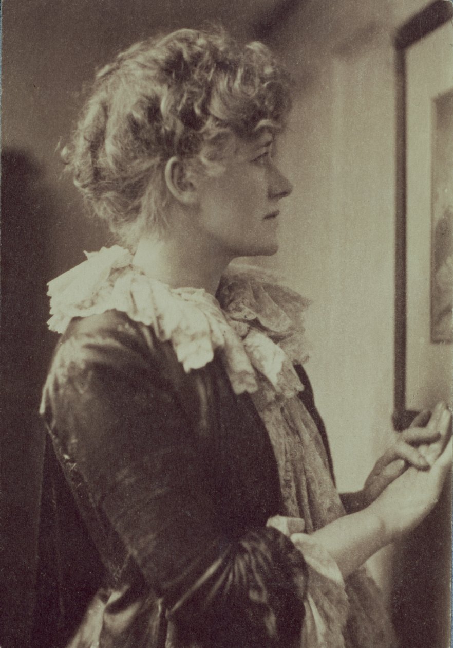 艾伦·特里（1847-1928）的肖像照片作者：弗雷德里克·霍利尔（1837-1933）（棕褐色照片） 作者 弗雷德里克·霍利尔