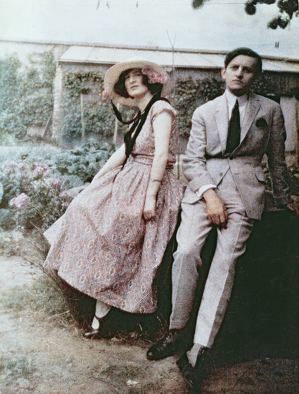 Andre Malraux和他的第一任妻子，Clara Goldschmidt，1921年10月21日 作者 法国摄影师