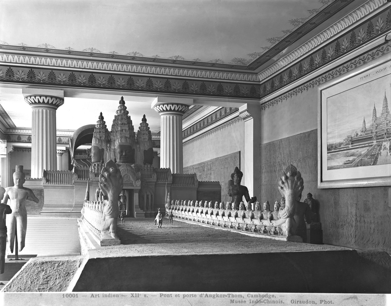 吴哥城的桥梁和门道，c.1912 作者 法国摄影师