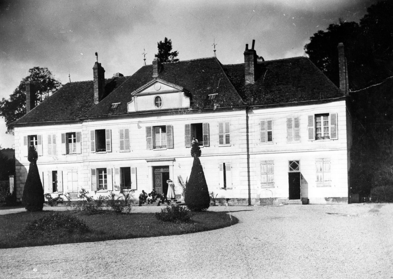 Relais的门面，位于Villeneuve sur Yonne的Natansons住宅 作者 法国摄影师