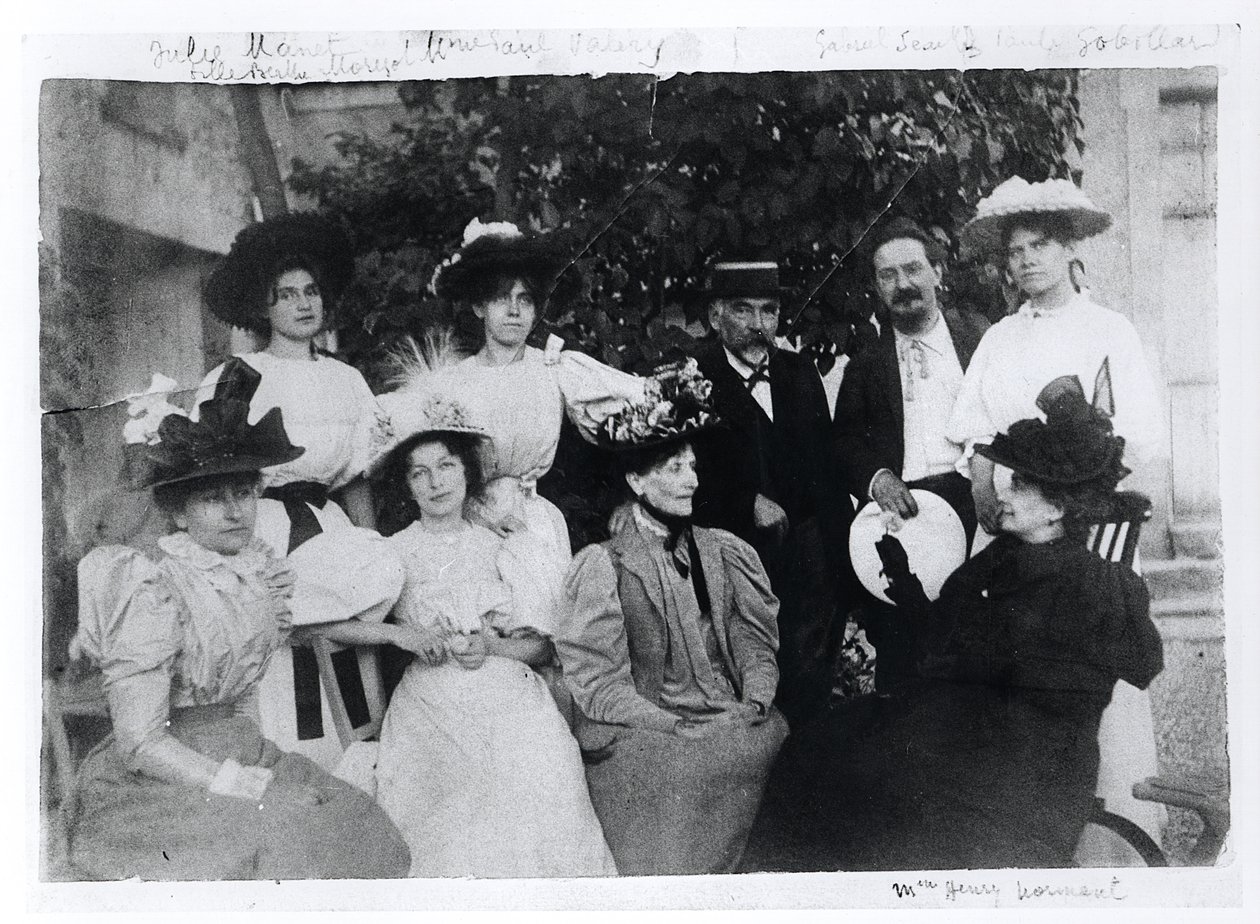 与Stephane Mallarme（1842-98），夏季或秋季1896年的群像 作者 法国摄影师