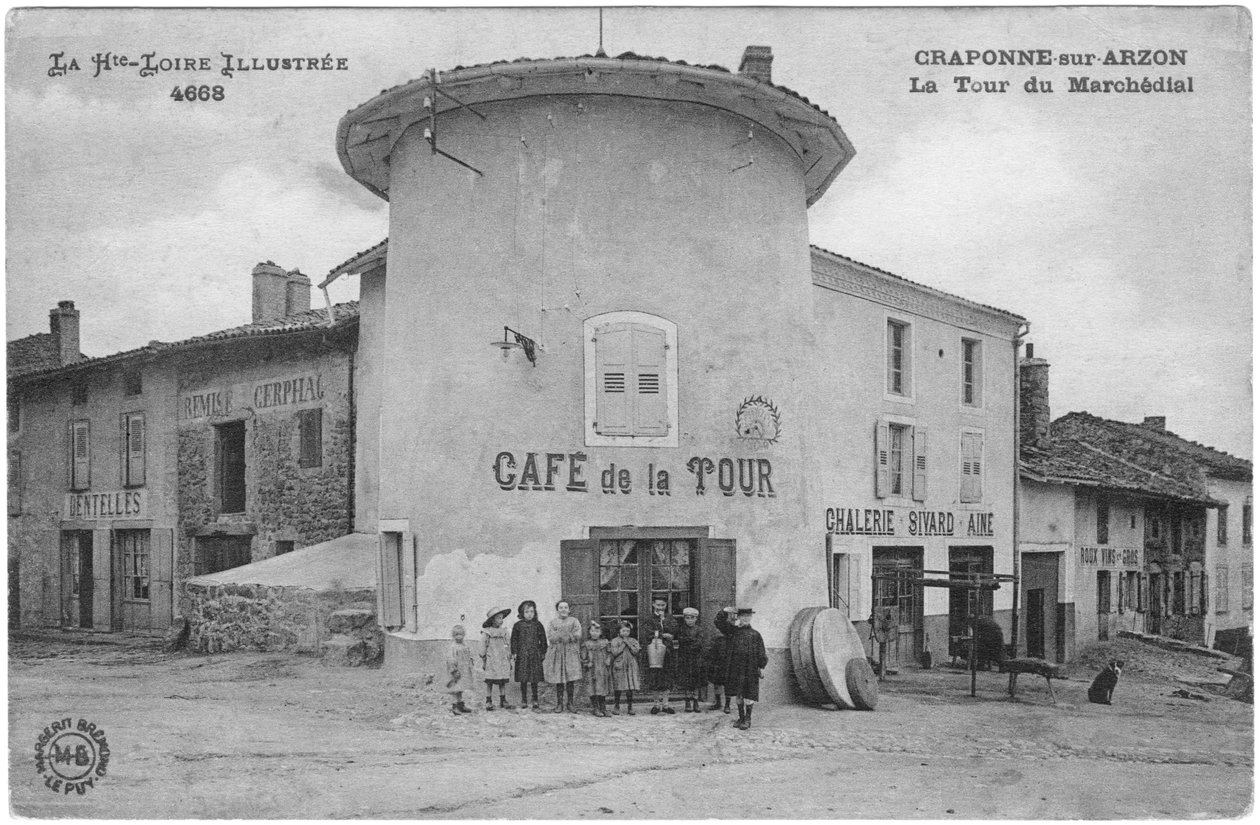 20世纪初，Craponne-sur-Arzon的Marchedial塔 作者 法国摄影师