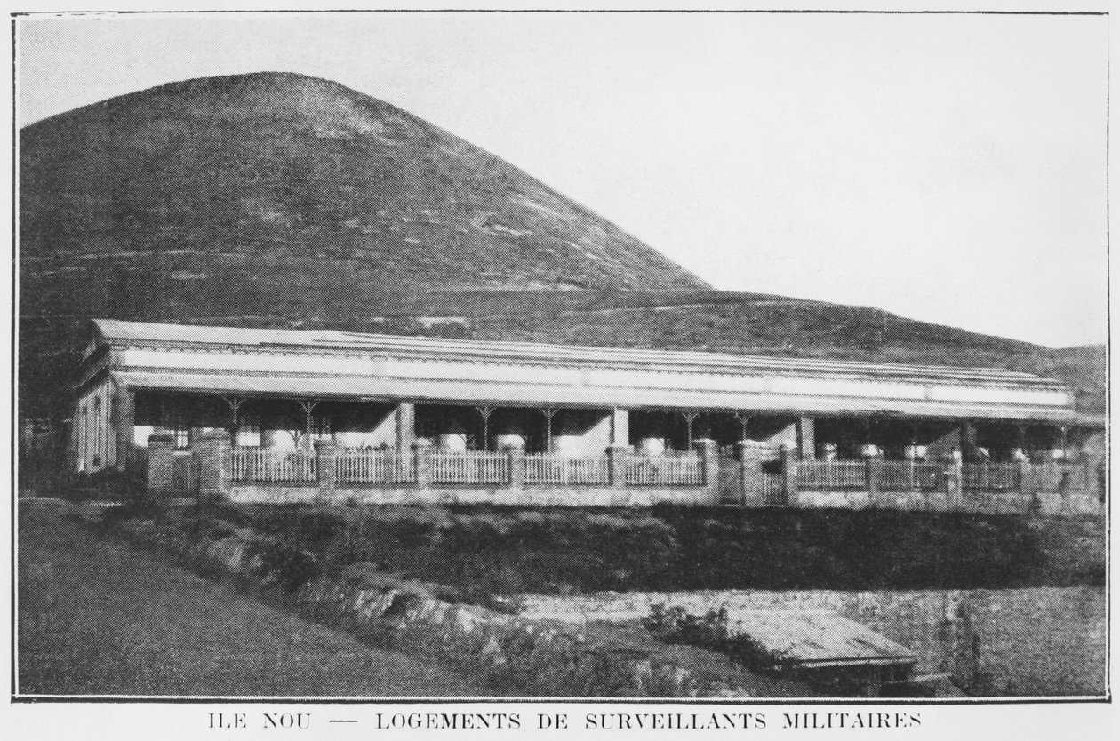 新喀里多尼亚，诺曼岛，军事看守人的住房，来自La Depeche Coloniale，1903年 作者 法国摄影师
