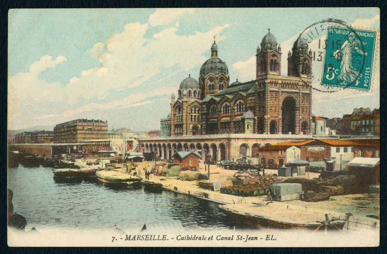 明信片描绘法国马赛的Sainte-Marie-Majeure大教堂和运河Saint-Jean，c.1900（彩色bw照片） 作者 法国摄影师