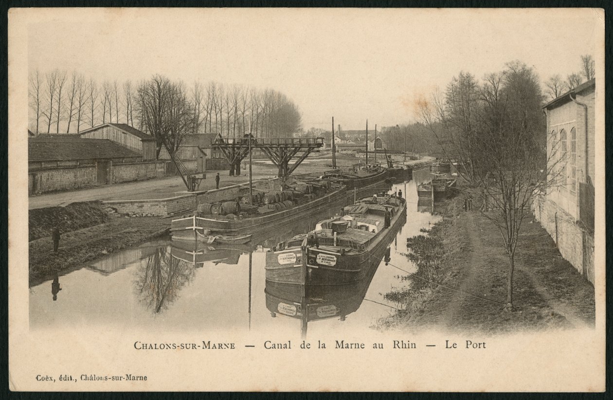 明信片描绘在Chalons-sur-Saone的马恩 - 莱茵河运河，c.1900（photolitho） 作者 法国摄影师
