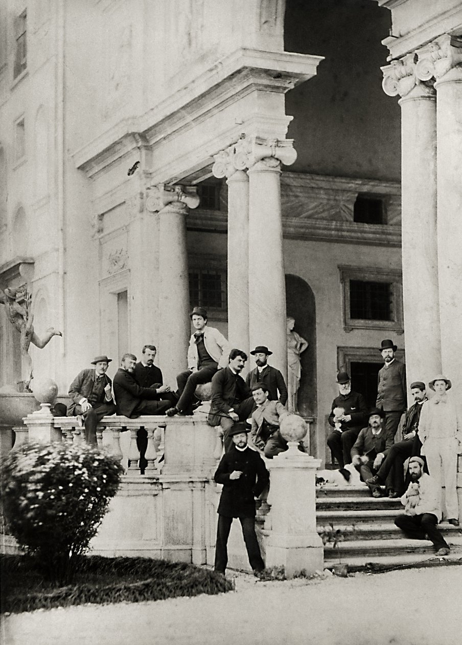 罗马Villa Medici的居民，照片由Claude Debussy（1862-1918）发送并致力于他的父母，1884-85 作者 法国摄影师