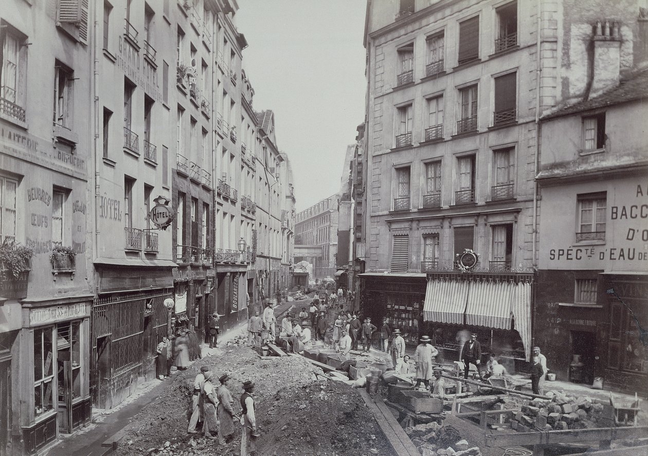 污水在1889年巴黎的Rue de la Bucherie工作 作者 法国摄影师