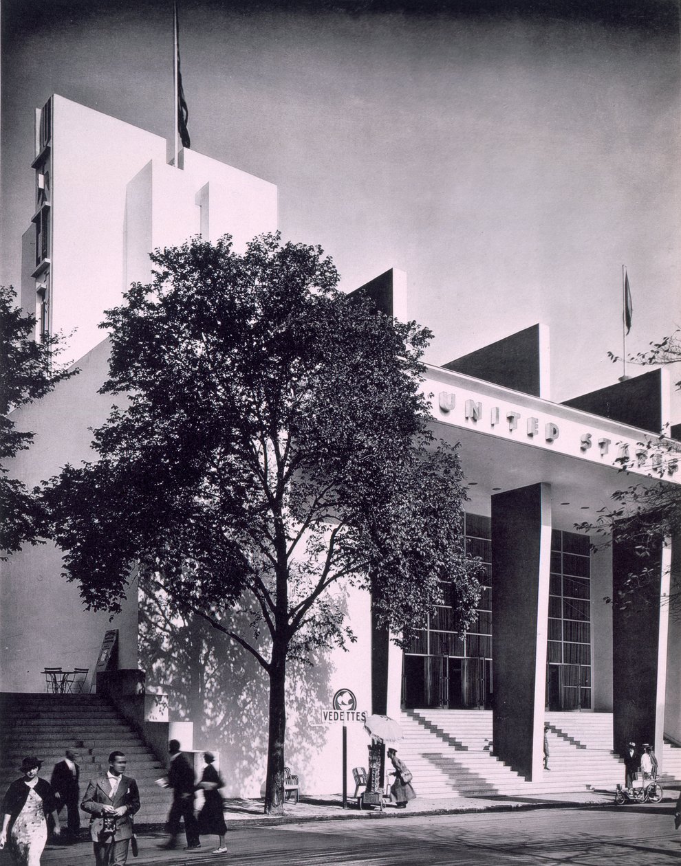 1937年巴黎国际博览会上的美国建筑 作者 法国摄影师