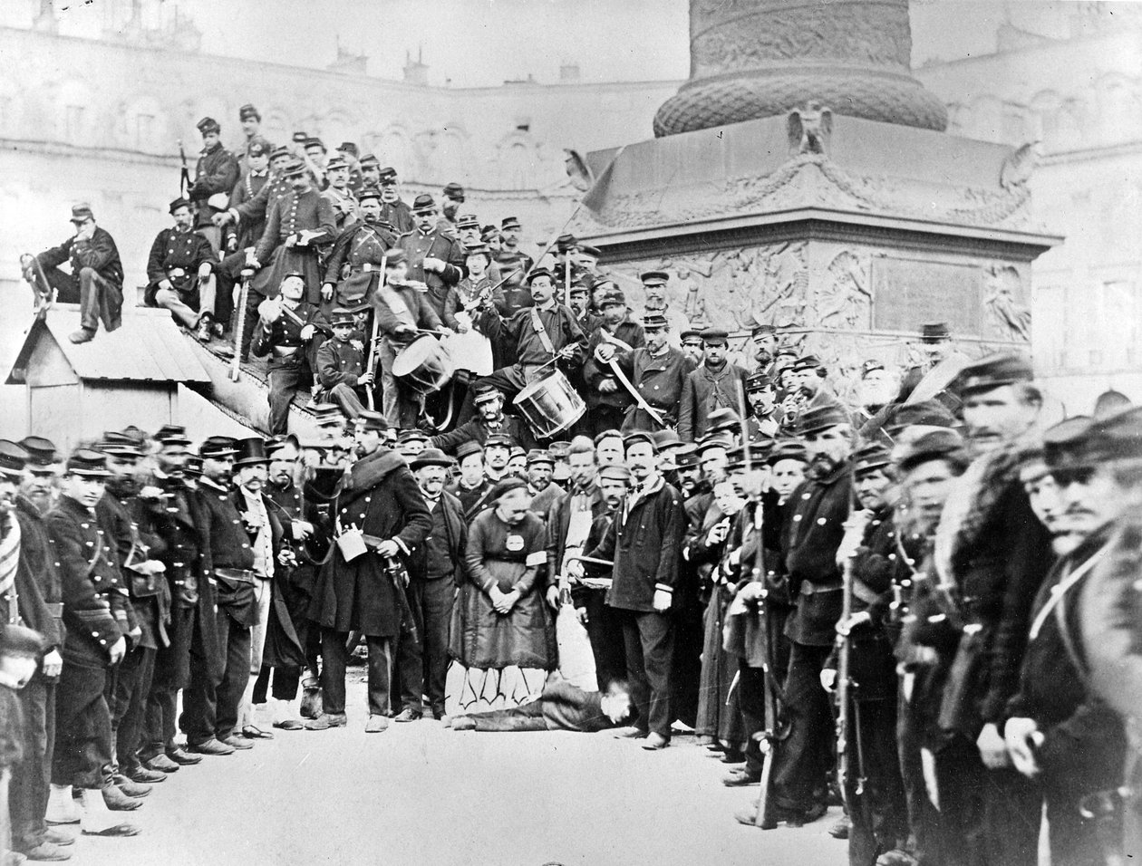 1871年在旺多姆广场的巴黎公社的部队 作者 法国摄影师