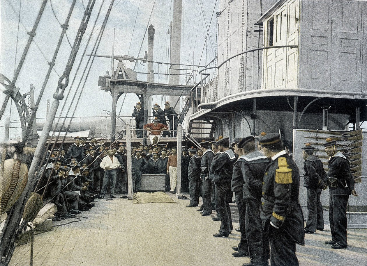 French marine, late 19th century: distractions on Sunday - Bibl. des Arts deco. 作者 法国摄影师