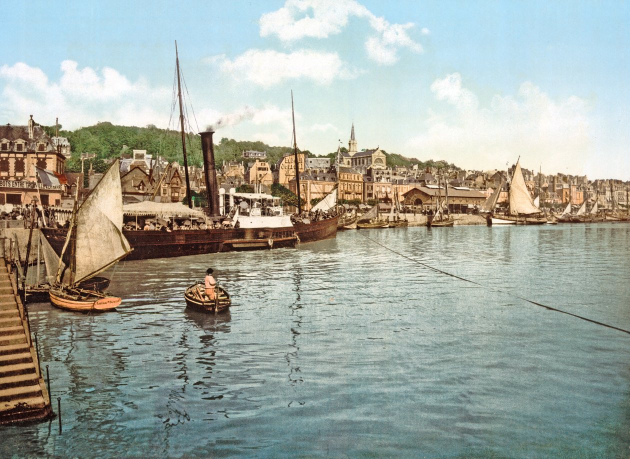 在Touques河的小船小船，Trouville，客栈。 1900 作者 法国摄影师